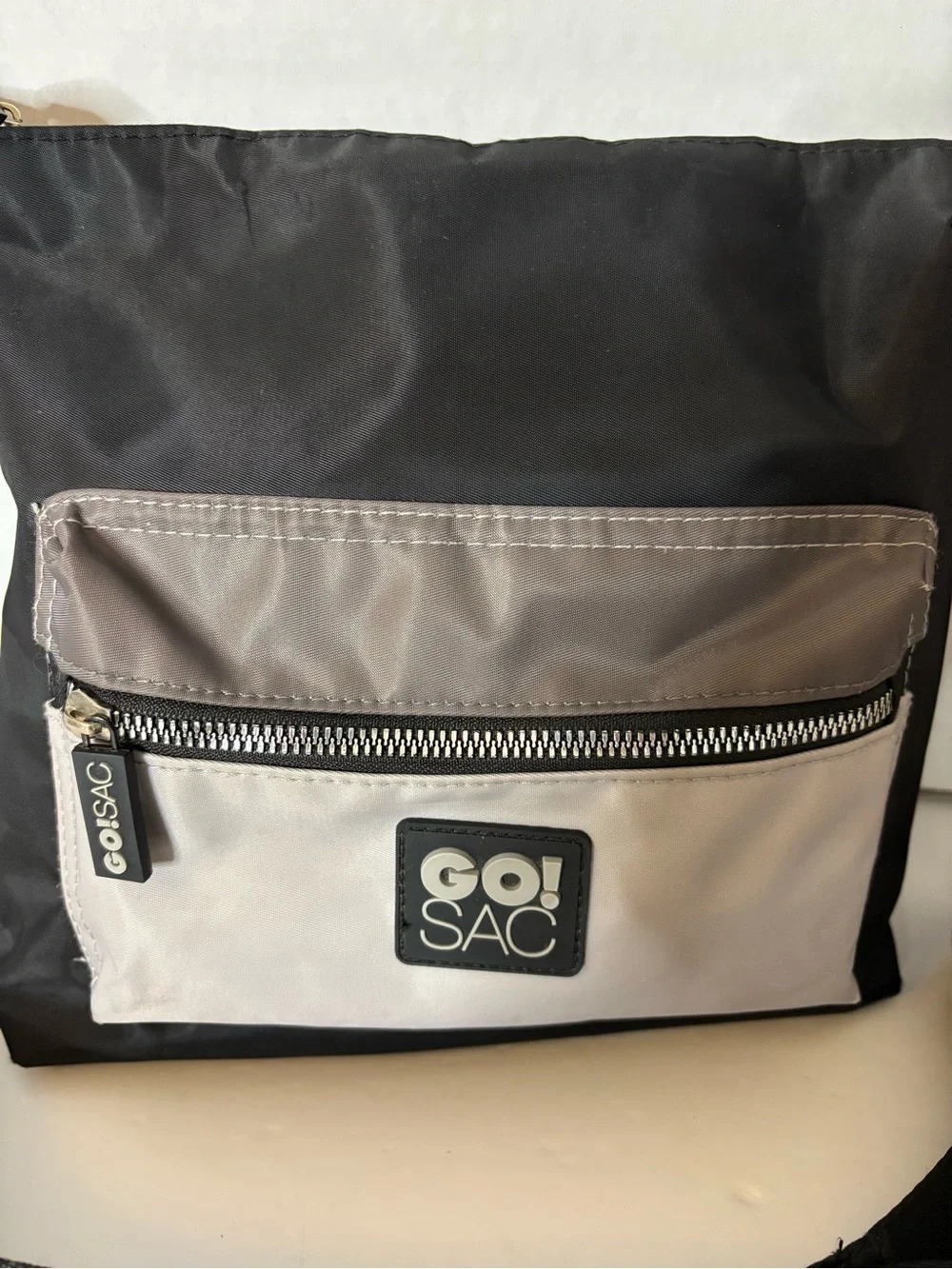 Women’s/Men’s Black and Gray Messenger Crossbody Bag
